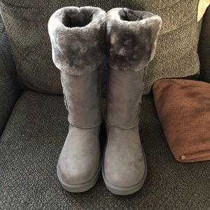 New Arizona boots size 9